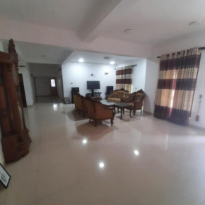 Nisal Guest House